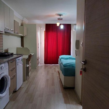 Amazing Studio Apartments Close To The Center Bostanci ภายนอก รูปภาพ